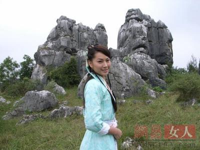 2024《名利场》好莱坞封面曝光 Lisa赞达亚等明星同框亮相